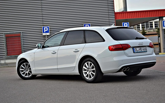 Audi A4 cena 39900 przebieg: 226550, rok produkcji 2014 z Koźmin Wielkopolski małe 407